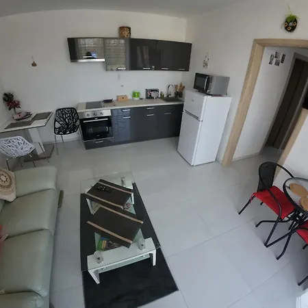 公寓式酒店 I&v - Adults Only