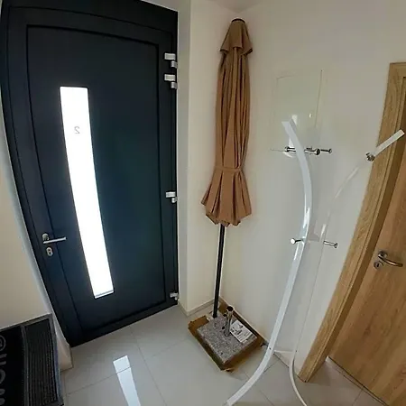 Lejlighedshotel I&v - Adults Only