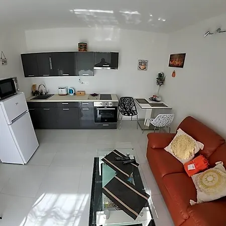 I&v - Adults Only Apartmanhotel 3*