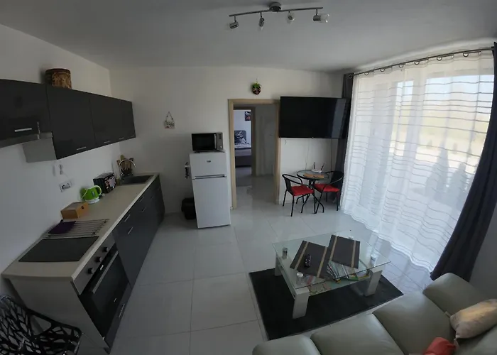 Aparthotel I&v - Adults Only